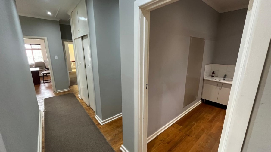  Bedroom Property for Sale in Jeffreys Bay Central Eastern Cape